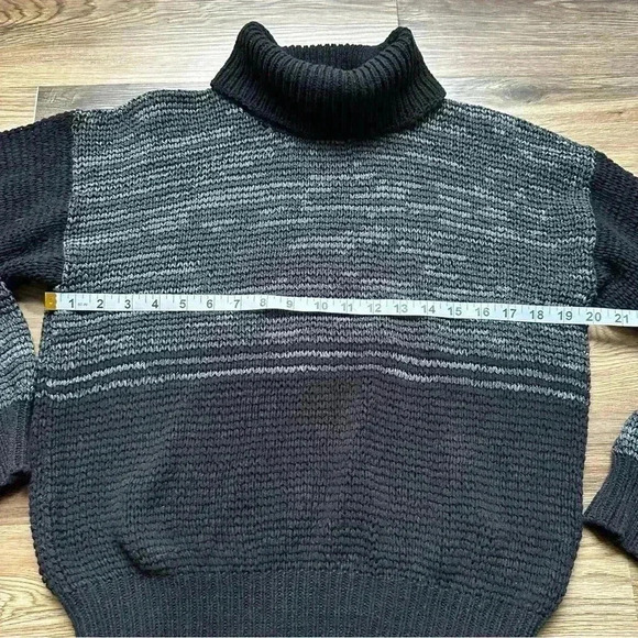 Vintage Fia Italia Womens Turtleneck Sweater Small Hand Loomed 90s Neutral Knit - Picture 5 of 7